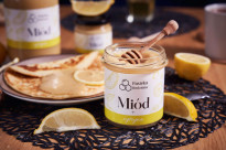 Miód z cytryną, 1150 g - Pasieka Rodzinna