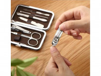 Zestaw do paznokci przybornik manicure pedicure 7 elementów