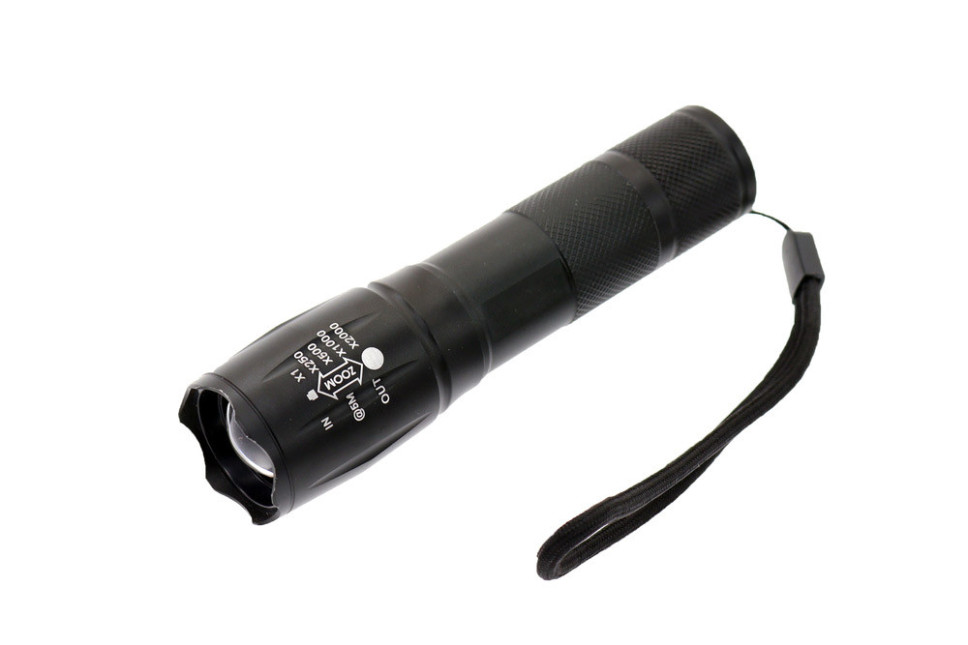 Latarka taktyczna LED T6 ZOOM 3